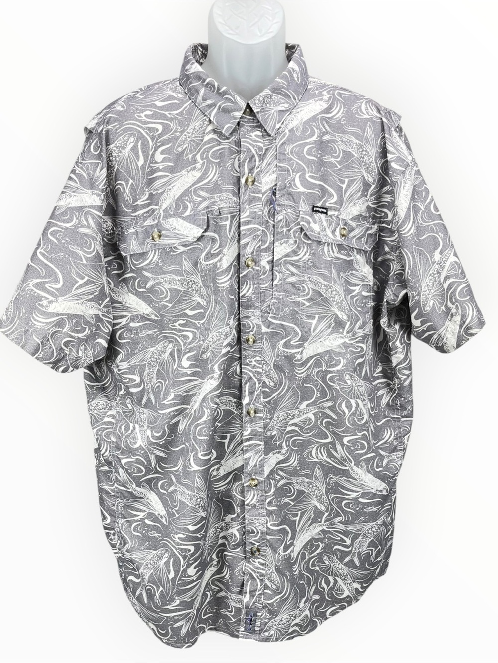 Patagonia Men’s XXL Gray Fish Print Short Sleeve Button Up Fishing Shirt